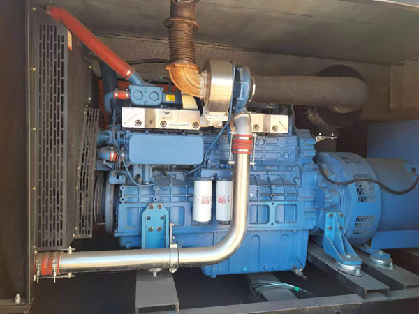 河北燃油消耗率与进气温度的具体关系是什么？