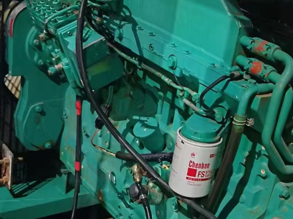 河北如何确定新的发电机组控制系统是否与原系统兼容？