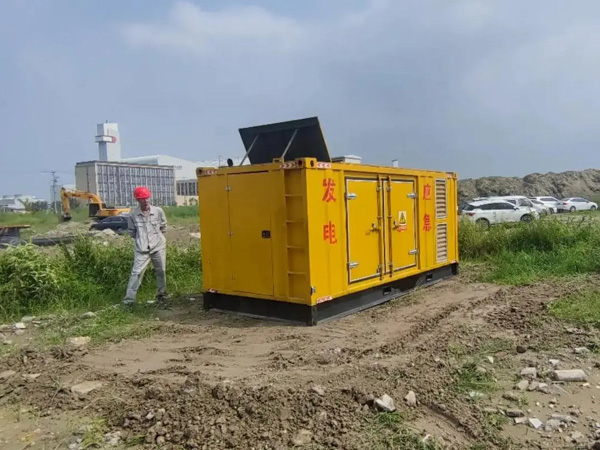 河北200KW柴油发电机机组每小时的油耗量受哪些因素影响？